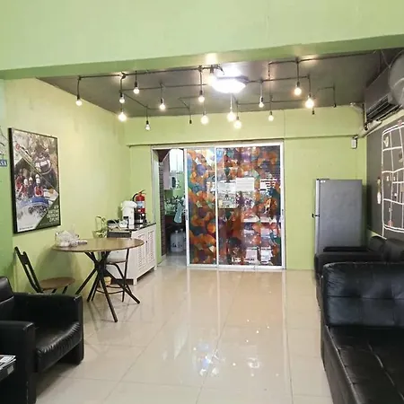 Smile Capsule Hostel
